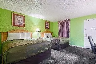 Hotel Highway