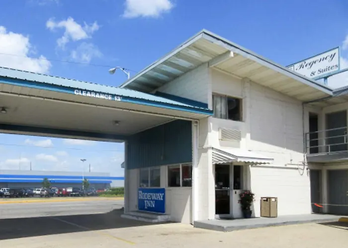Hotel Highway